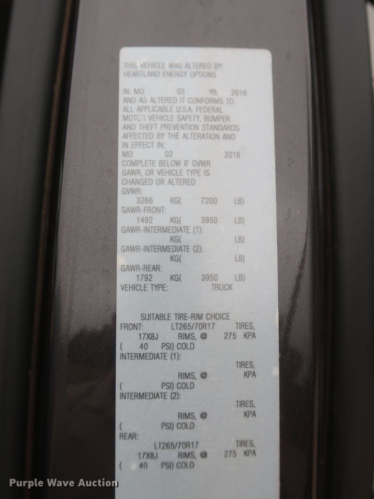 image for item HW9016 2016 Chevrolet Silverado 1500  Double Cab pickup truck