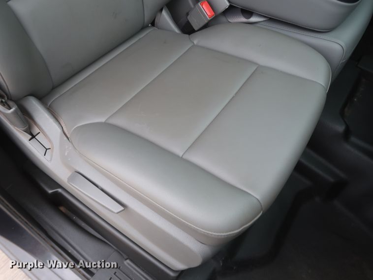 image for item HW9018 2016 Chevrolet Silverado 1500  Double Cab pickup truck