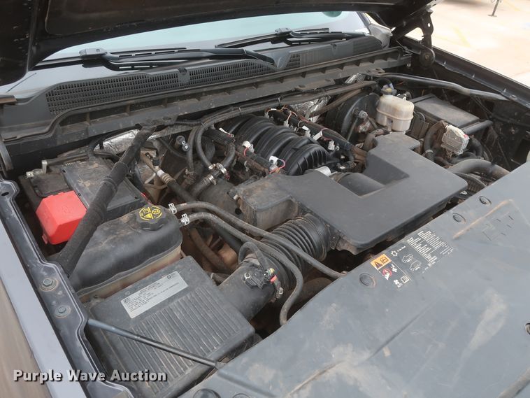 image for item HW9018 2016 Chevrolet Silverado 1500  Double Cab pickup truck