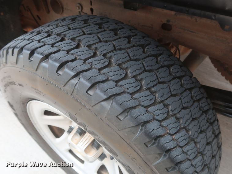 image for item HW9018 2016 Chevrolet Silverado 1500  Double Cab pickup truck