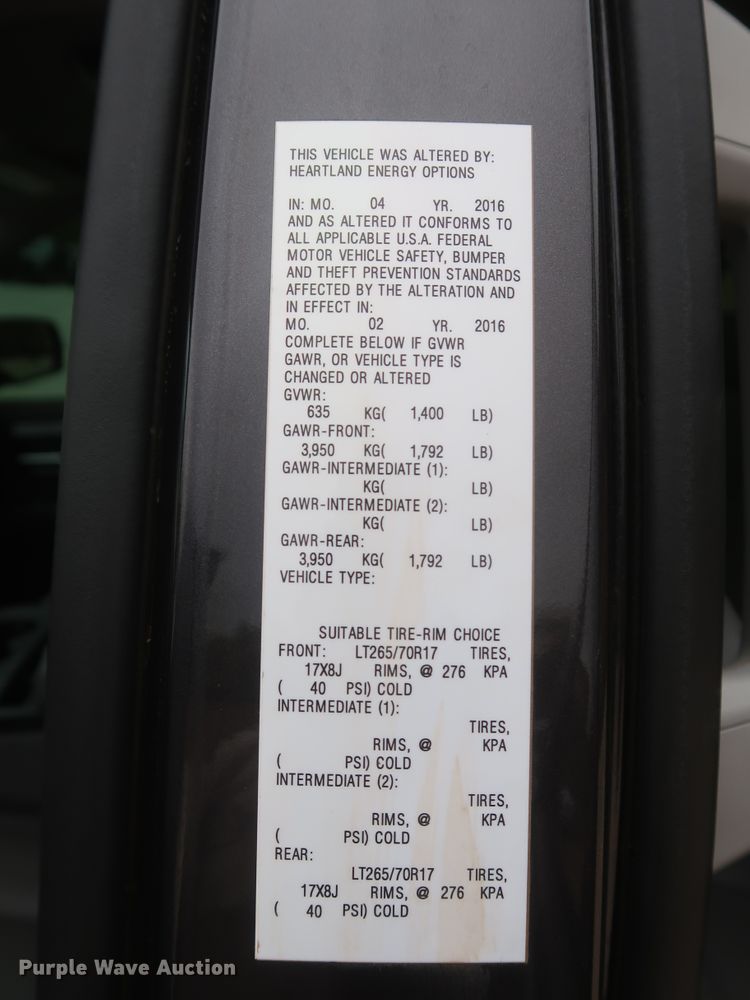 image for item HW9018 2016 Chevrolet Silverado 1500  Double Cab pickup truck