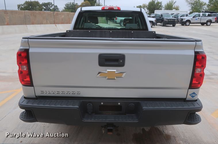 image for item HW9019 2016 Chevrolet Silverado 1500  Double Cab pickup truck