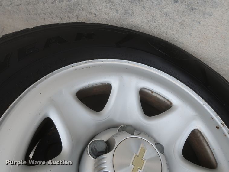 image for item HW9019 2016 Chevrolet Silverado 1500  Double Cab pickup truck