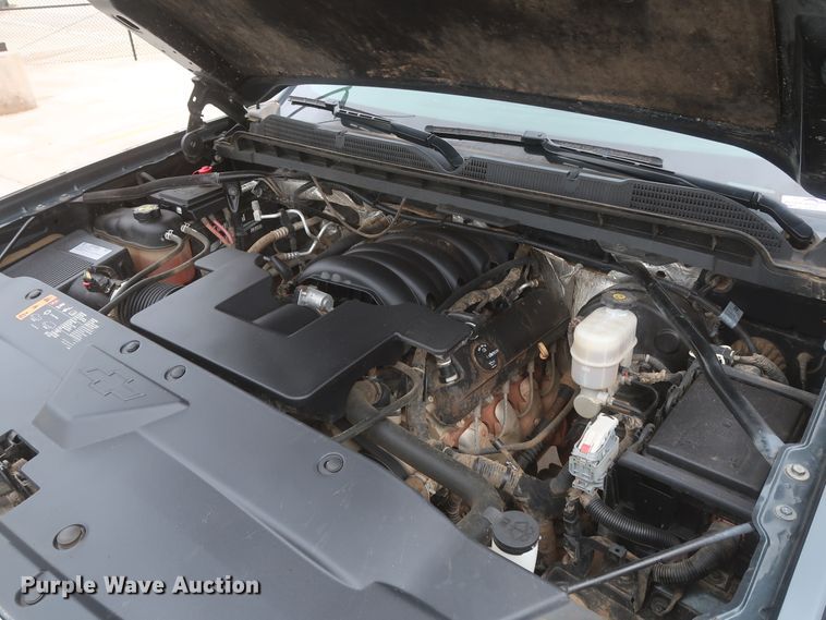 image for item HW9020 2017 Chevrolet Silverado 1500  Double Cab pickup truck