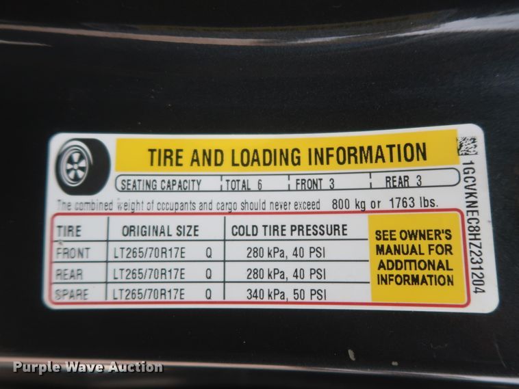 image for item HW9020 2017 Chevrolet Silverado 1500  Double Cab pickup truck