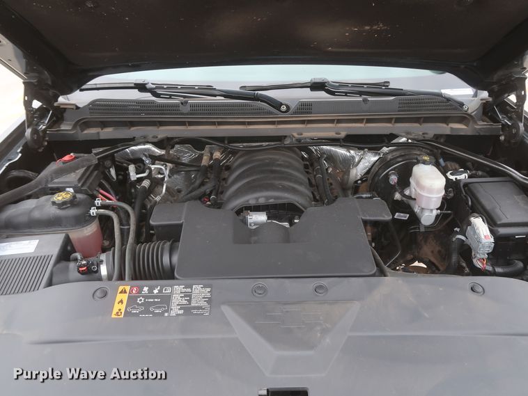 image for item HW9021 2018 Chevrolet Silverado 1500  Double Cab pickup truck