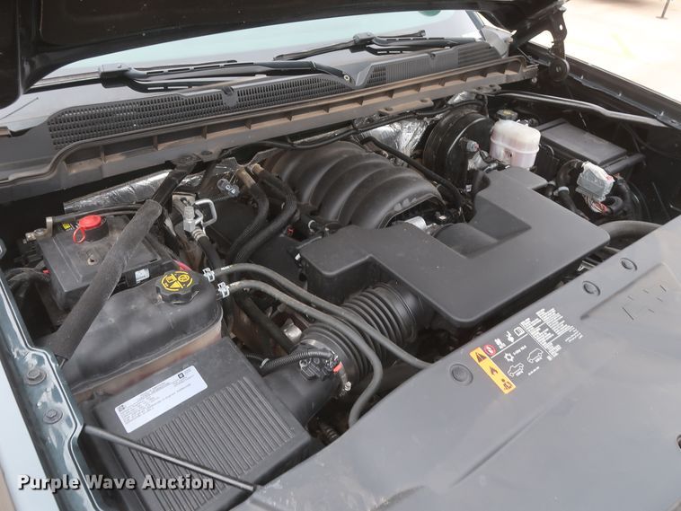 image for item HW9021 2018 Chevrolet Silverado 1500  Double Cab pickup truck