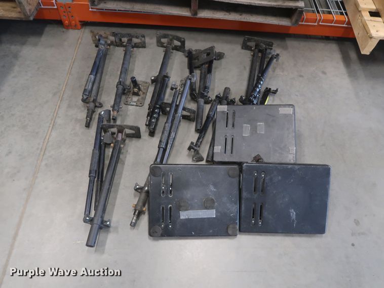 image for item HW9025 Automotive accessories