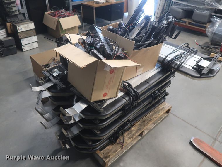 image for item HW9026 Automotive accessories