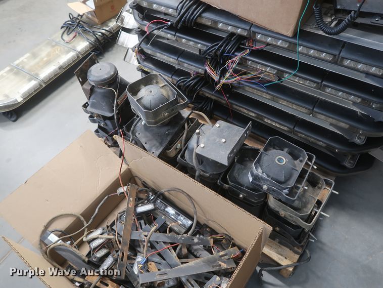 image for item HW9026 Automotive accessories