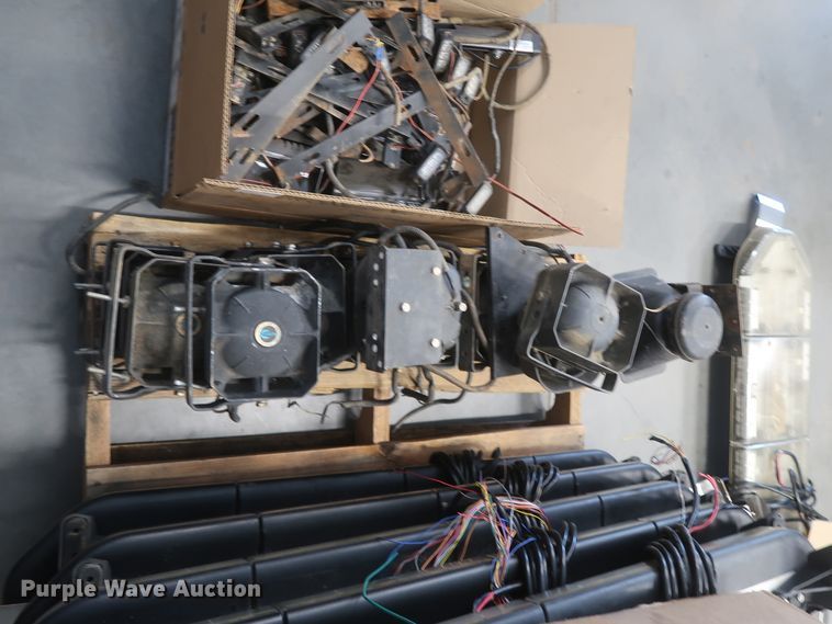 image for item HW9026 Automotive accessories