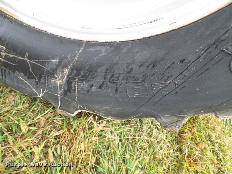 image for item DC2902 1988 Case IH 1640  Axial-Flow RWA combine