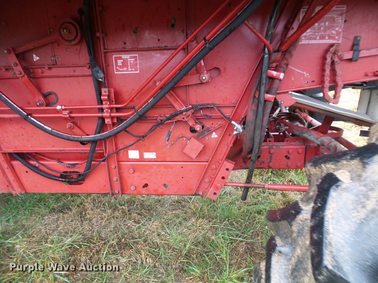 image for item DC2902 1988 Case IH 1640  Axial-Flow RWA combine