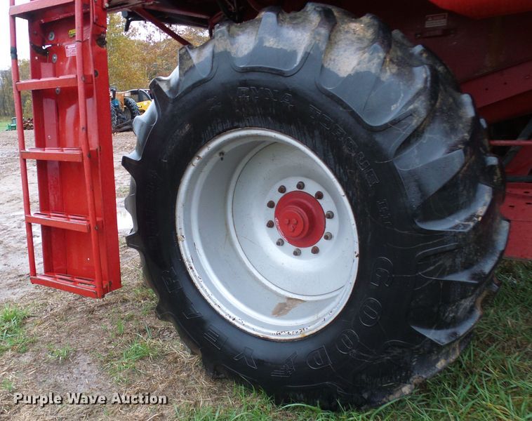 image for item DC2902 1988 Case IH 1640  Axial-Flow RWA combine