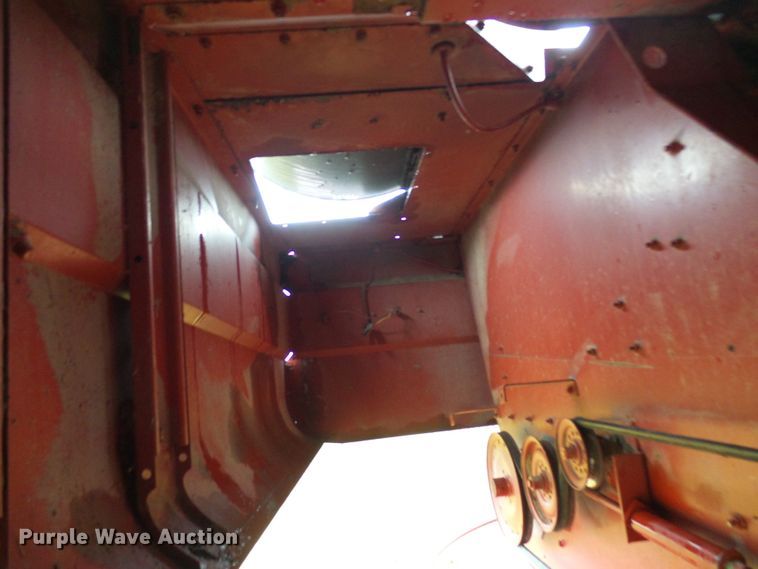 image for item DC2902 1988 Case IH 1640  Axial-Flow RWA combine