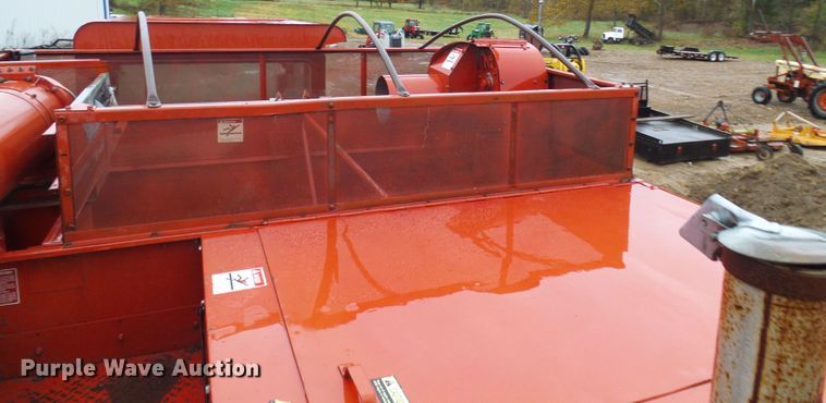 image for item DC2902 1988 Case IH 1640  Axial-Flow RWA combine