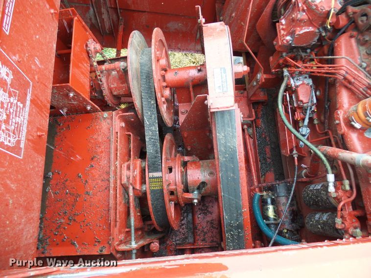 image for item DC2902 1988 Case IH 1640  Axial-Flow RWA combine