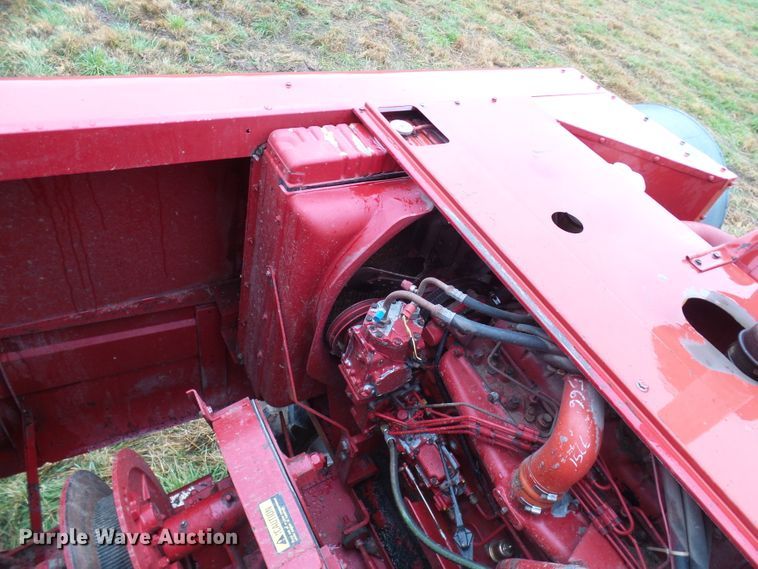 image for item DC2902 1988 Case IH 1640  Axial-Flow RWA combine