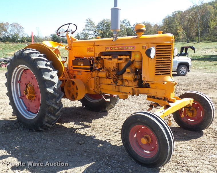 image for item DC2918 1954 Minneapolis Moline UB  tractor