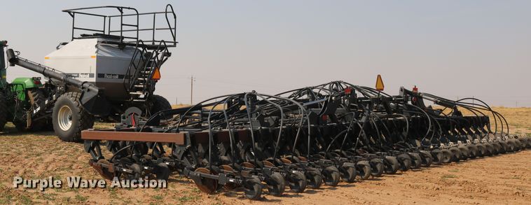 image for item DD6152 2002 Flexi-Coil 6000 air seeder