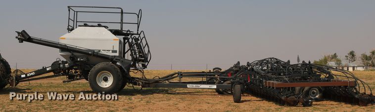 image for item DD6152 2002 Flexi-Coil 6000 air seeder