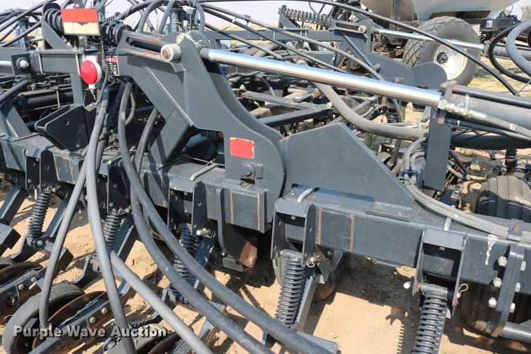 image for item DD6152 2002 Flexi-Coil 6000 air seeder