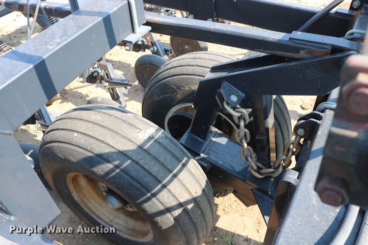 image for item DD6152 2002 Flexi-Coil 6000 air seeder