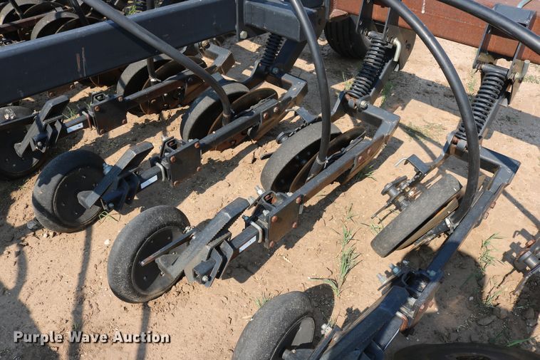 image for item DD6152 2002 Flexi-Coil 6000 air seeder