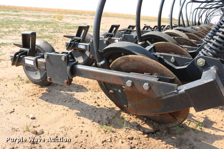 image for item DD6152 2002 Flexi-Coil 6000 air seeder