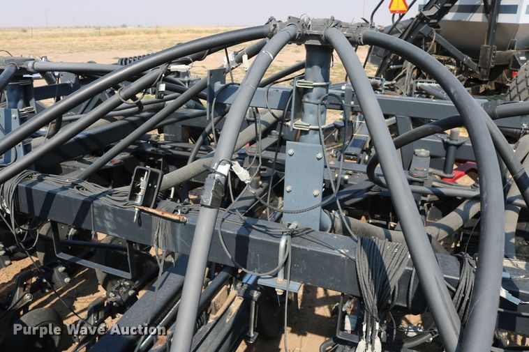 image for item DD6152 2002 Flexi-Coil 6000 air seeder