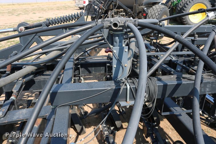 image for item DD6152 2002 Flexi-Coil 6000 air seeder