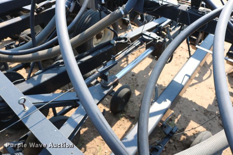 image for item DD6152 2002 Flexi-Coil 6000 air seeder