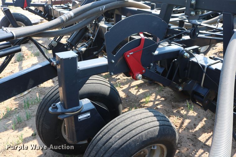 image for item DD6152 2002 Flexi-Coil 6000 air seeder