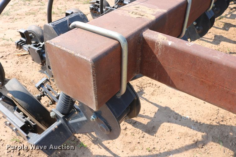 image for item DD6152 2002 Flexi-Coil 6000 air seeder