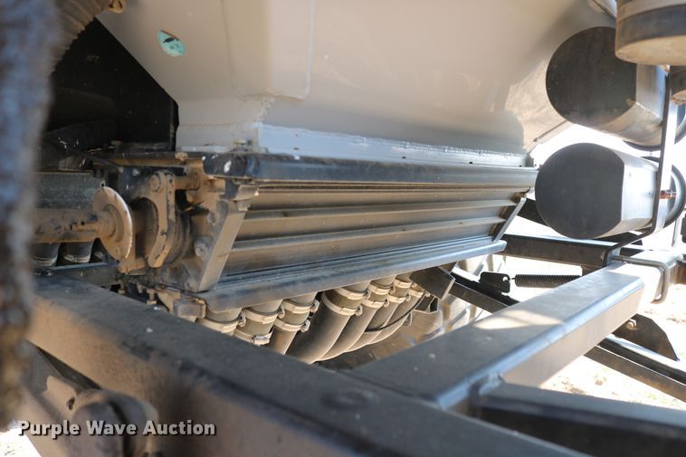 image for item DD6152 2002 Flexi-Coil 6000 air seeder