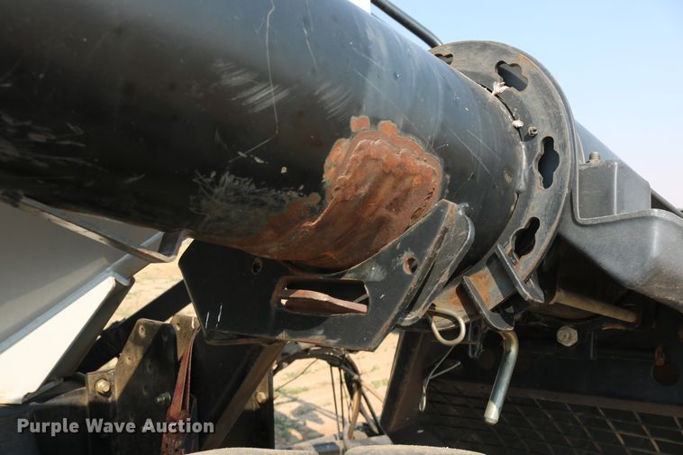 image for item DD6152 2002 Flexi-Coil 6000 air seeder