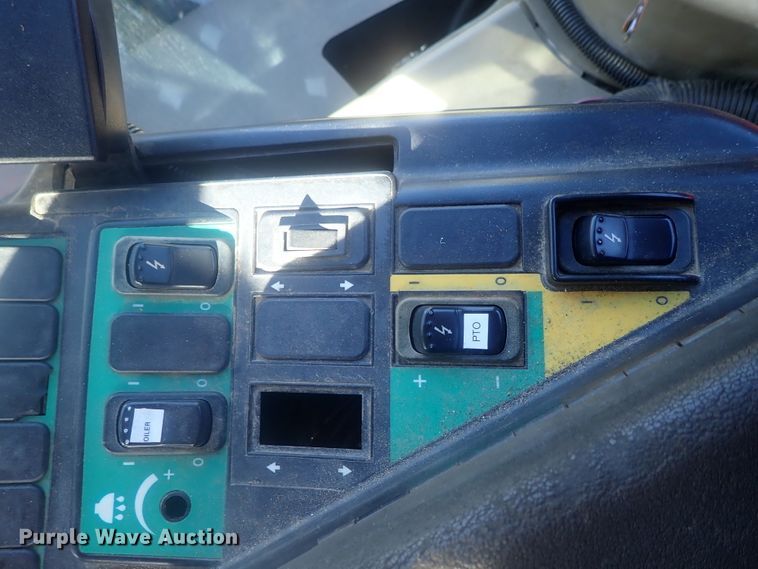 image for item DE0858 2006 Case IH FLX4010  applicator