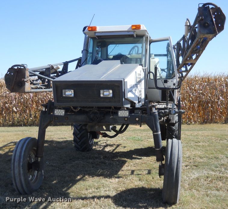 image for item DF4508 1995 Melroe SpraCoupe 3430  sprayer