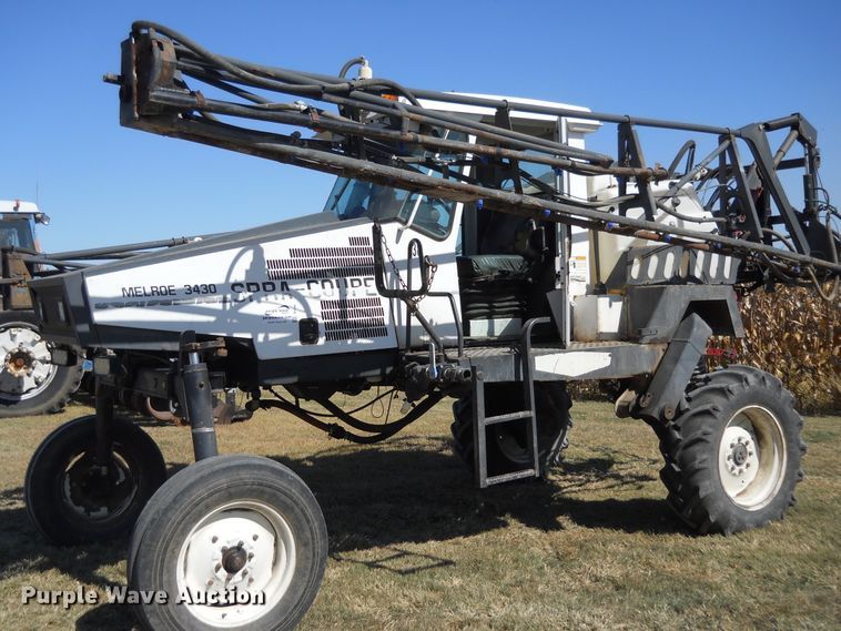 image for item DF4508 1995 Melroe SpraCoupe 3430  sprayer