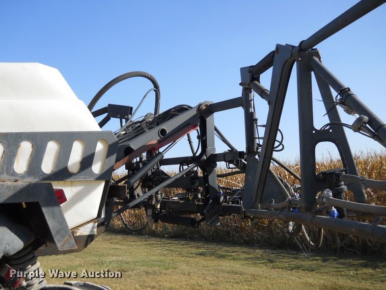 image for item DF4508 1995 Melroe SpraCoupe 3430  sprayer