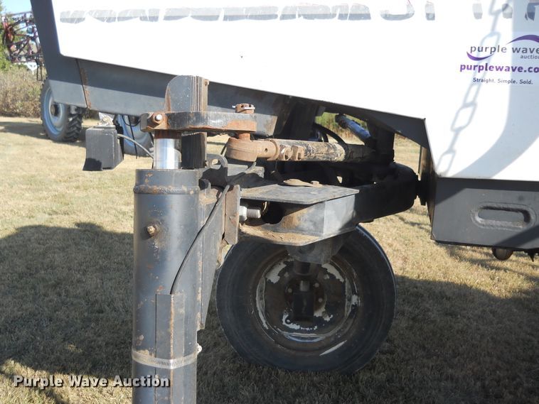 image for item DF4508 1995 Melroe SpraCoupe 3430  sprayer