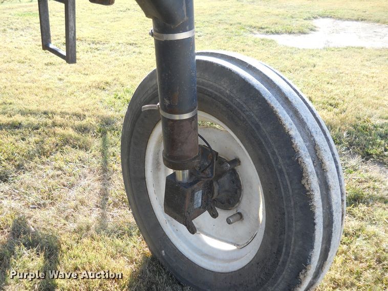 image for item DF4508 1995 Melroe SpraCoupe 3430  sprayer