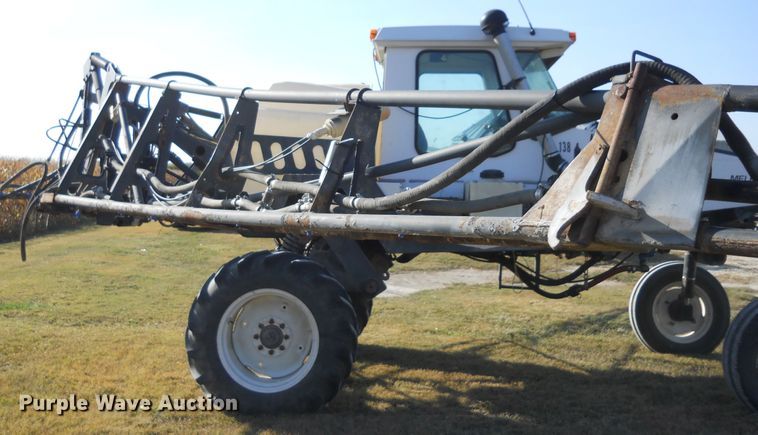 image for item DF4508 1995 Melroe SpraCoupe 3430  sprayer