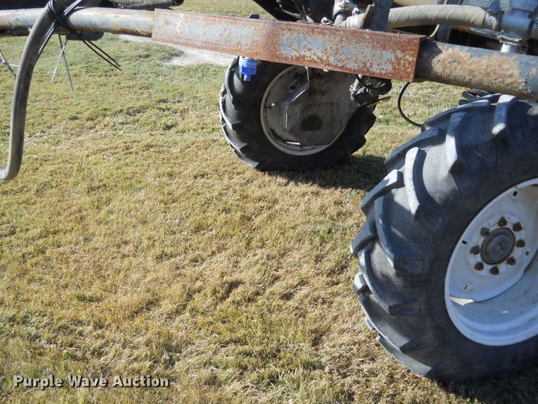 image for item DF4508 1995 Melroe SpraCoupe 3430  sprayer