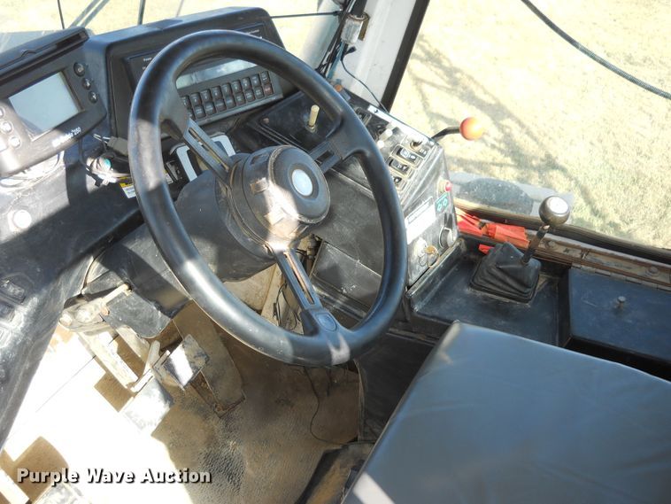 image for item DF4508 1995 Melroe SpraCoupe 3430  sprayer