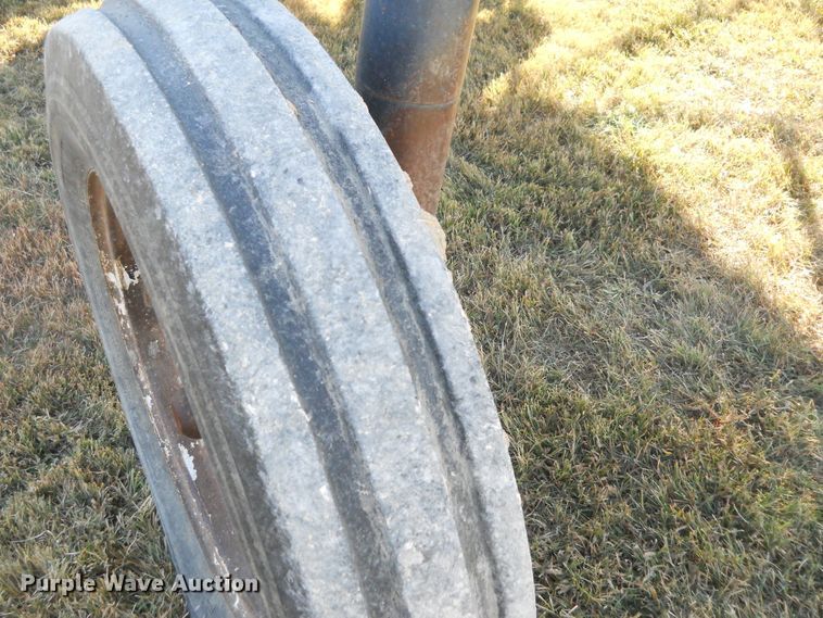 image for item DF4508 1995 Melroe SpraCoupe 3430  sprayer