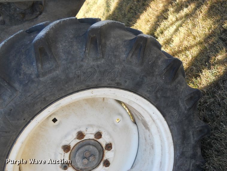 image for item DF4508 1995 Melroe SpraCoupe 3430  sprayer