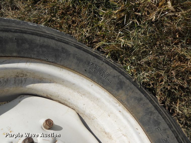 image for item DF4508 1995 Melroe SpraCoupe 3430  sprayer