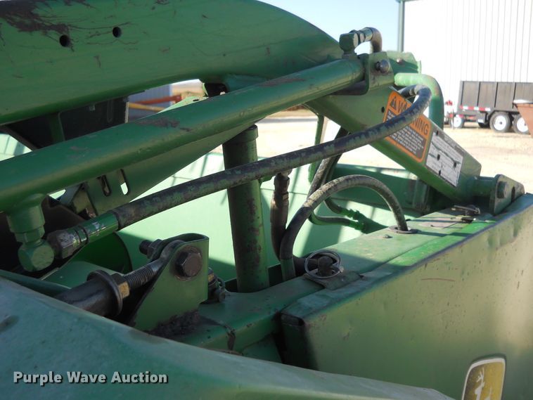 image for item DF4509 1997 John Deere 925F flex head