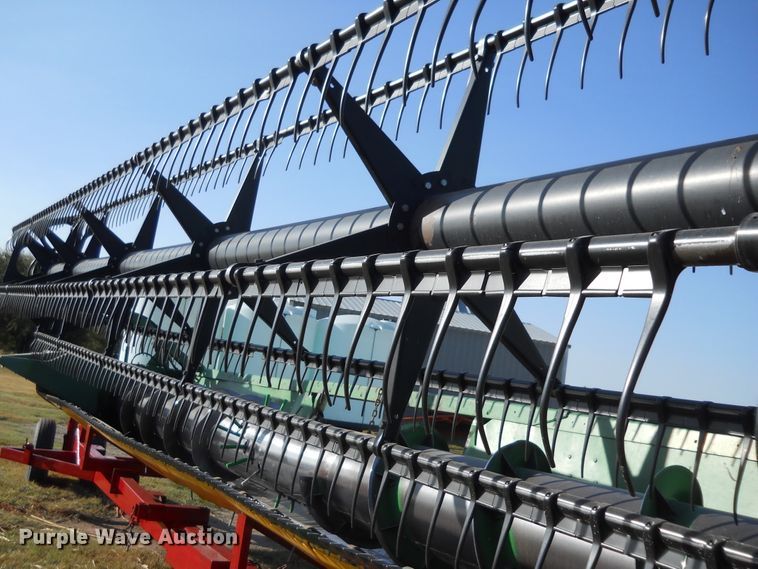 image for item DF4509 1997 John Deere 925F flex head